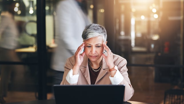 HOW LONELINESS AND BURNOUT ARE CONNECTED